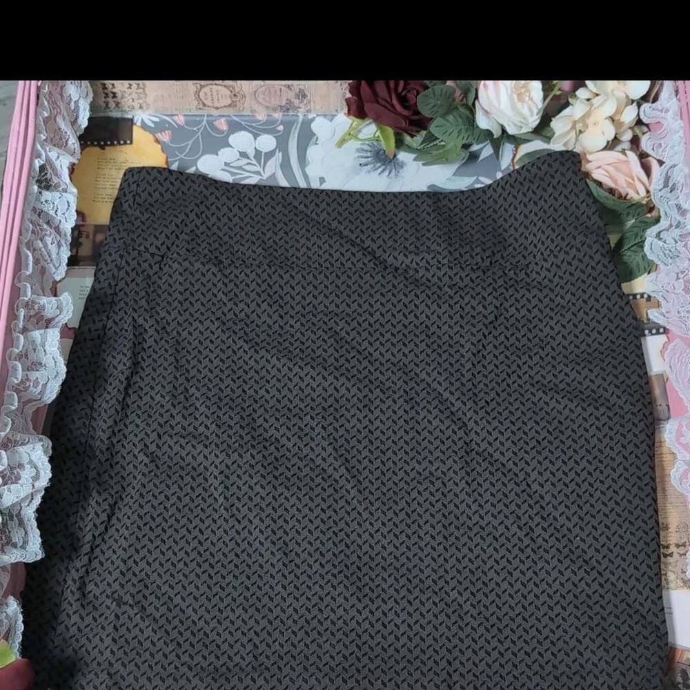 Womens Petite Size XL Mini Pencil Skirt